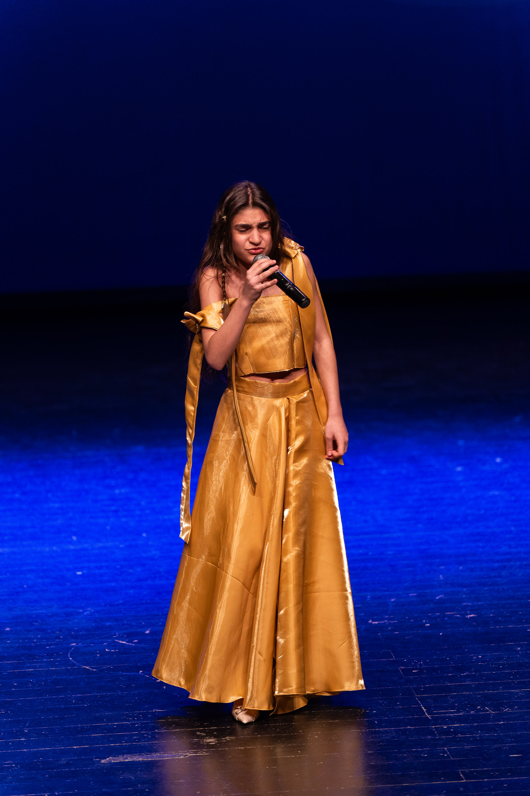 A vocalist on stage, SSF and Mediterranean Legends shared archive, May 2025.